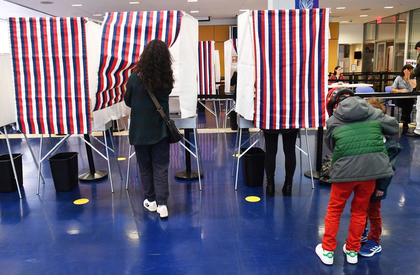 Francia: entre el centrista Macron y ultraderechista Le Pen