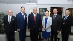 Panamá y China exploran oportunidades de inversión y desarrollo