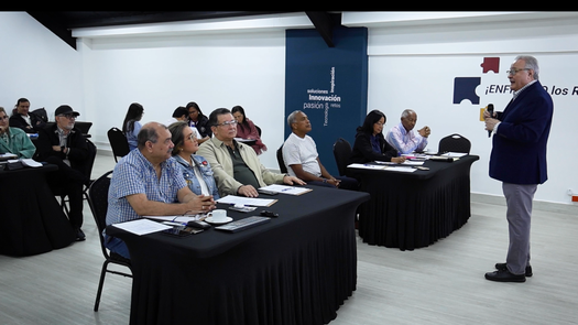 Directivos de Contraloría se capacitan para modernizar supervisión de recursos públicos