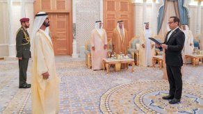 Embajador Laviery presenta credenciales en Dubai