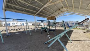 EEUU cierra centros para procesar migrantes en la frontera con México debido al poco flujo