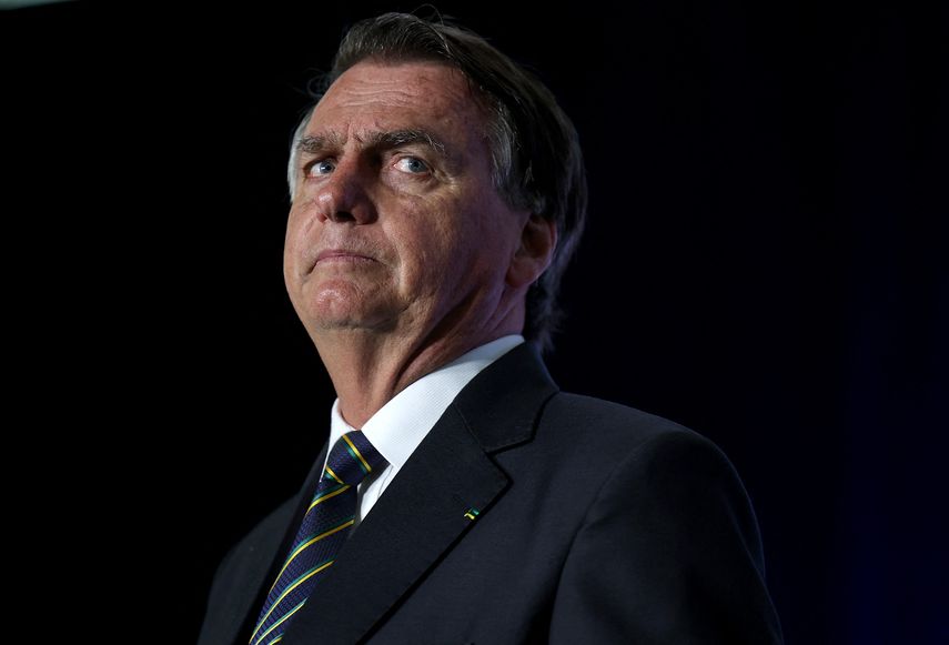 Brasil: Bolsonaro sin paso a presidenciales 2026
