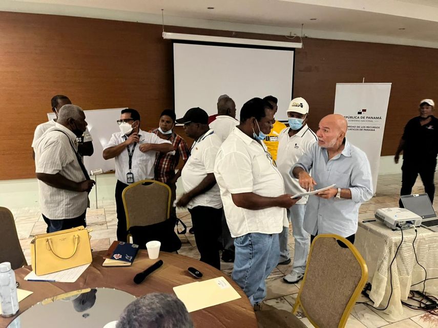 Pescadores rechazan imposiciones de la ARAP