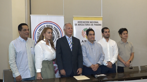 Avicultores nacionales lanzan distintivo Pollo Fresco 100% Panameño