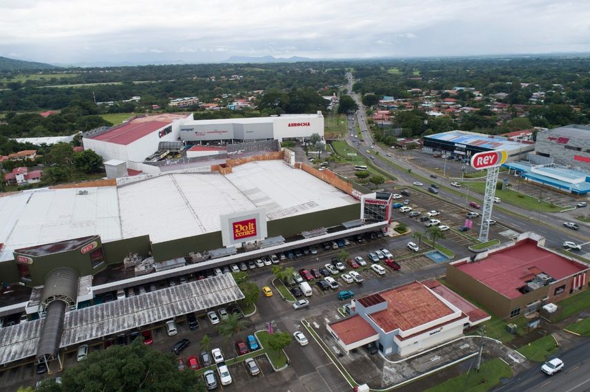 En medio de una gira promocional a Costa Rica