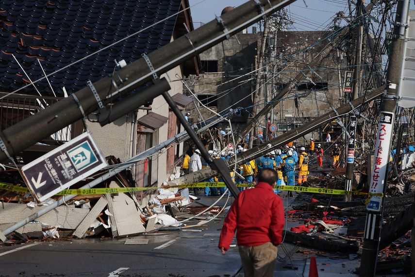 Japón calcula que sismo de Año Nuevo dejó daños de hasta $17 millones