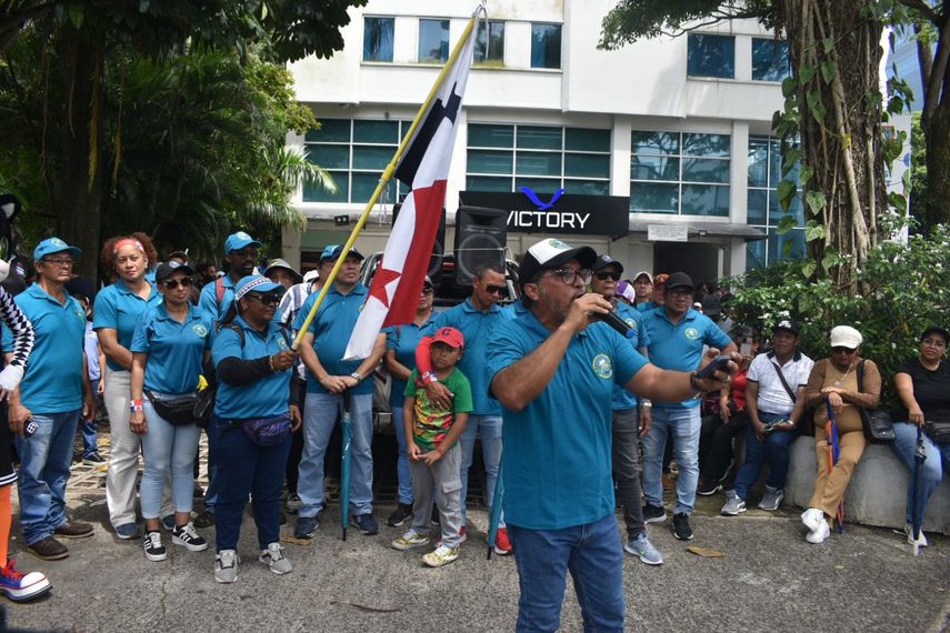 Meduca nombrará a reemplazos de docentes en huelga mediante procedimiento especial