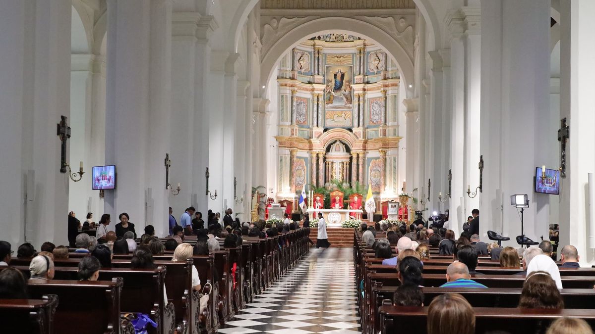 La Iglesia Católica dijo que, en comunión con el papa León XIV y atenta al clamor de los pueblos de la región, sigue con profunda preocupación y sentido pastoral la evolución de la situación que atraviesa la hermana nación venezolana.