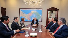 Expresidentes de Panamá cierran fila en defensa de la soberanía nacional