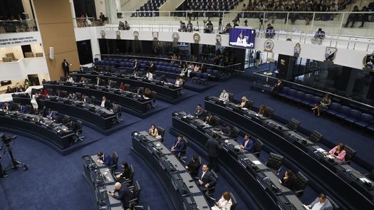 La reforma fue ratificada con 58 votos de 60 diputados de la Asamblea de El Salvador. EFE. La reforma fue ratificada con 58 votos de 60 diputados de la Asamblea de El Salvador. EFE.