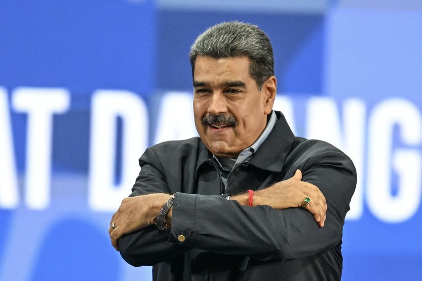Maduro anuncia movilizaciones masivas por toma de posesión