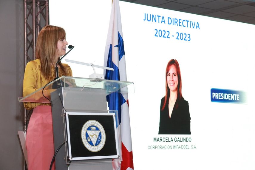 Marcela Galindo, primera mujer presidenta de la CCIAP
