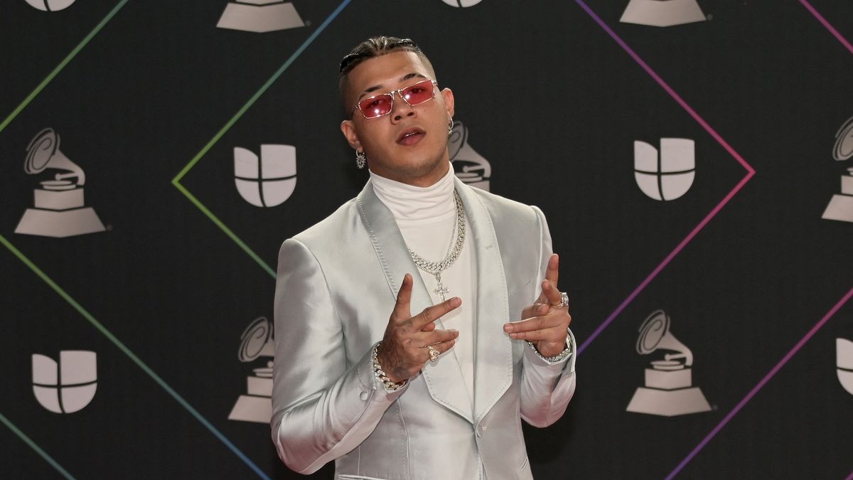 Boza impulsa el afrobeats en español tras renovar contrato discográfico Boza impulsa el afrobeats en español tras renovar contrato discográfico