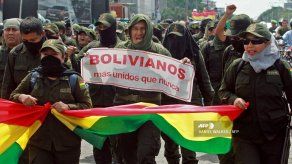 ¿Por qué los militares abandonaron a Evo Morales?