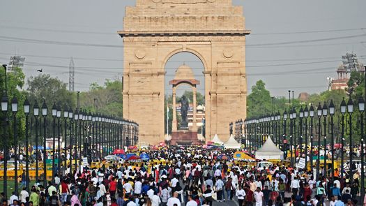 India será a finales de abril el país más poblado del mundo, por delante de China