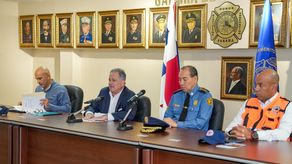 El Ministerio de Ambiente (MiAMBIENTE), el Benemérito Cuerpo de Bomberos de Panamá, el Sistema Nacional de Protección Civil (SINAPROC), la Policía Nacional y la Cruz Roja Panameña se reunieron en el marco de la Comisión Nacional para la Prevención, Control y Manejo Integral del Fuego (COMPRECMAIF) a fin de prepararse para el próximo verano.