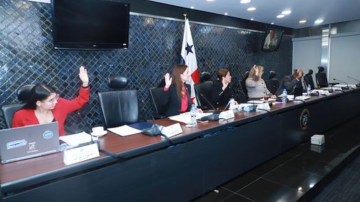 Comisión de Credenciales retoma discusión sobre designaciones enviadas por el Ejecutivo