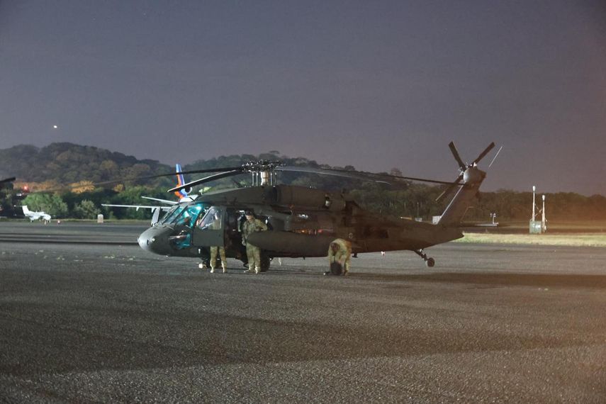 Momento en que los helicópteros de Estados Unidos llegaron al país.