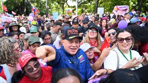 Pocos nombres en Venezuela cargan tanto peso como el de Diosdado Cabello. Le temen opositores, lo veneran chavistas y Estados Unidos ofrece 25 millones de dólares por su captura.