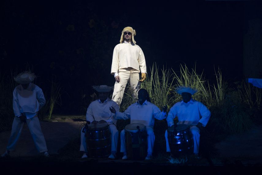 Bad Bunny atrae a miles a su serie histórica de conciertos en Puerto Rico