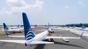 Panamá extiende suspensión de vuelos internacionales por 30 días más