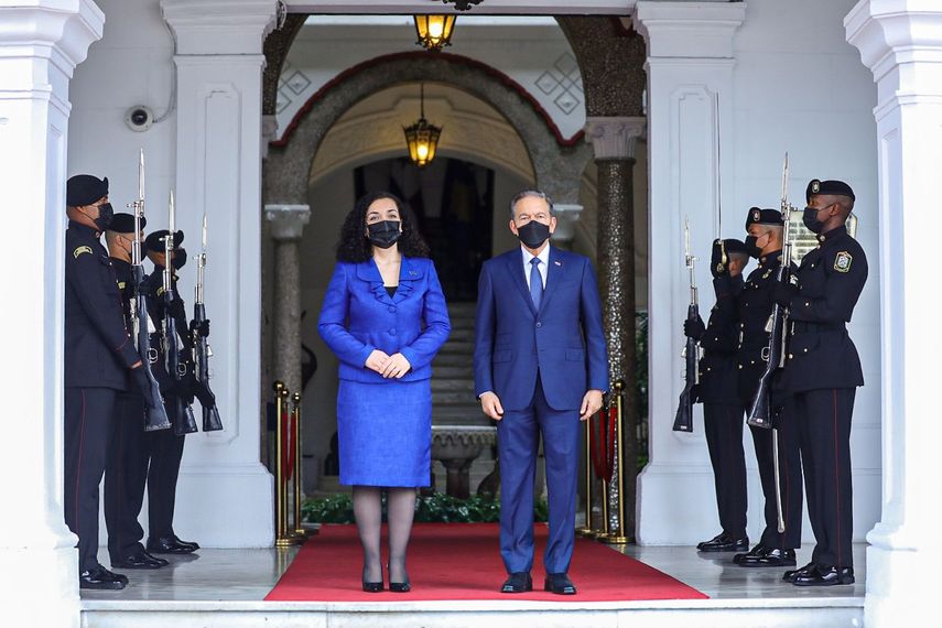 Presidente Laurentino Cortizo recibe a mandataria de Kosovo