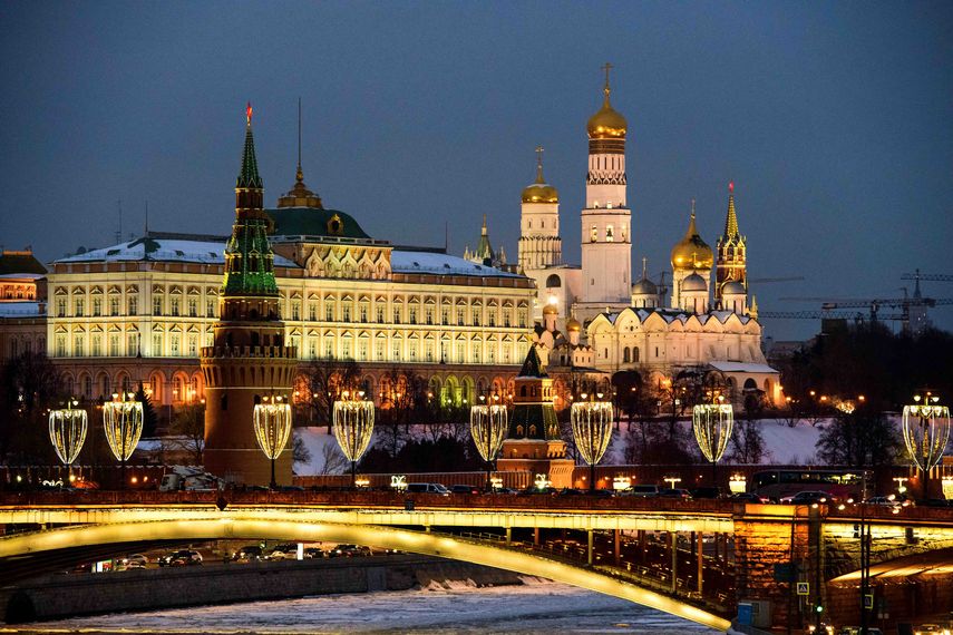 El presidente bielorruso, Alexander Lukashenko, aseguró el jueves que el jefe del grupo paramilitar Wagner, Yevgueni Prigozhin, está en Rusia. El presidente bielorruso, Alexander Lukashenko, aseguró el jueves que el jefe del grupo paramilitar Wagner, Yevgueni Prigozhin, está en Rusia.