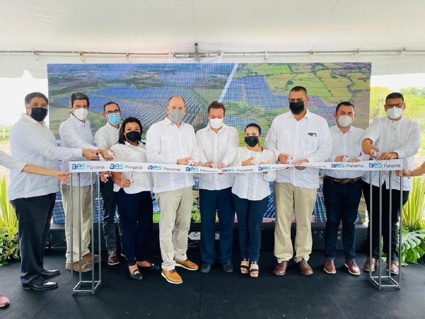 AES Panamá inaugura 4 parques solares en Chiriquí y Azuero