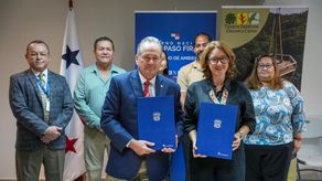 MiAmbiente y Fundación AVIFAUNA firman convenio para conservación en Parque Nacional Darién