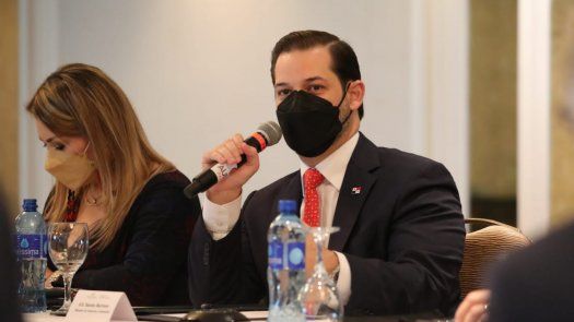 Instalan mesa de negociación entre Estado y Minera Panamá