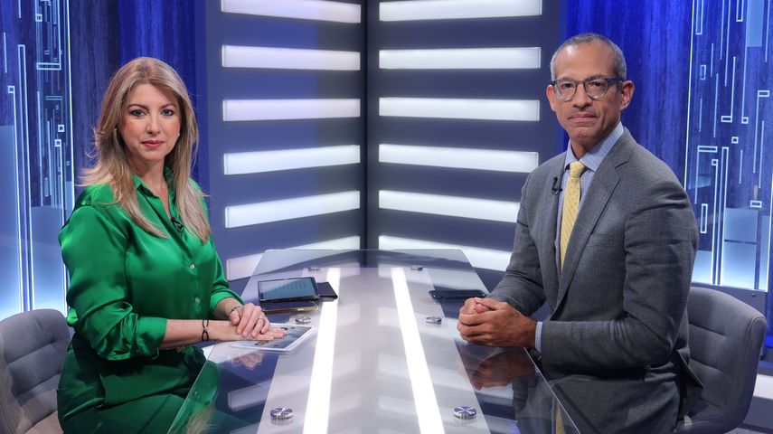 Panamá perdió el grado de inversión producto de algo de desidia, de desgaste y de no tomar las mejores decisiones administrativamente, dijo Carlos Araúz. Panamá perdió el grado de inversión producto de algo de desidia, de desgaste y de no tomar las mejores decisiones administrativamente, dijo Carlos Araúz.