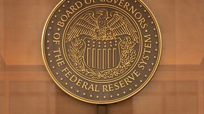 Directivo de la Fed propone aumentar controles a bancos de EEUU