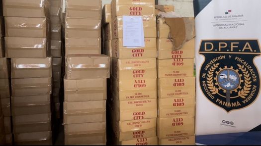 Funcionarios del departamento de Fiscalización Aduanera (DPFA) de la Autoridad Nacional de Aduanas lograron ubicar dos cargamentos de cigarrilos que pretendían ser comercializados en el mercado nacional.