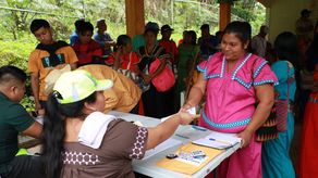 Protestas y bloqueos de vías ponen en riesgo pagos del Mides en áreas de difícil acceso