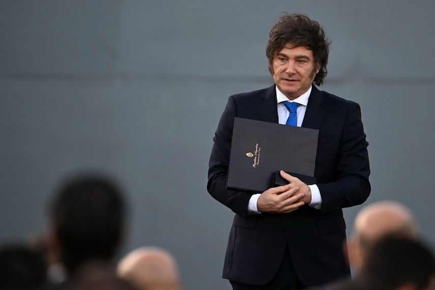 Milei presenta reforma del código penal que endurece las penas de prisión en Argentina Milei presenta reforma del código penal que endurece las penas de prisión en Argentina