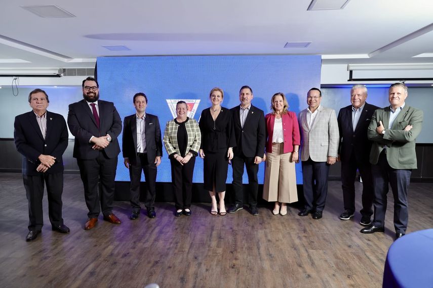 APEDE presenta su Portafolio 2026 y destaca rol de CADE para salir de listas