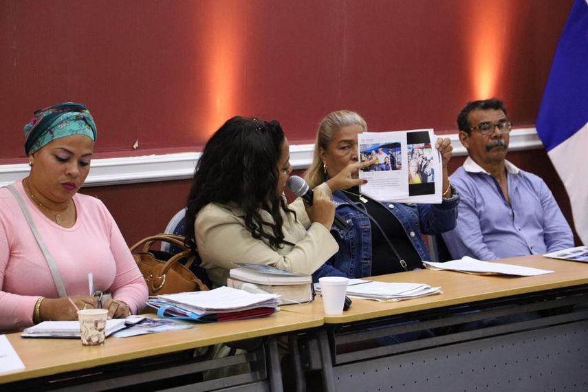 La resolución presentada por el Defensor del Pueblo al titular del MOP ordena remover las estructuras que ocupan la servidumbre vial ubicada en La Cabima. La resolución presentada por el Defensor del Pueblo al titular del MOP ordena remover las estructuras que ocupan la servidumbre vial ubicada en La Cabima.