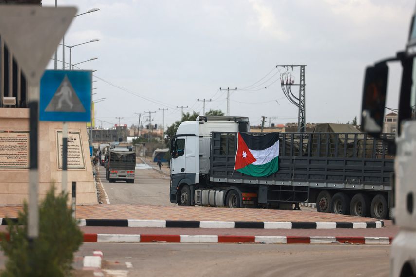 El ministerio de Salud de Hamás, en la Franja de Gaza, informó el lunes que 110 personas habían muerto en las últimas 24 horas tras los bombardeos de Israel en Jabaliya, en el norte del territorio palestino. El ministerio de Salud de Hamás, en la Franja de Gaza, informó el lunes que 110 personas habían muerto en las últimas 24 horas tras los bombardeos de Israel en Jabaliya, en el norte del territorio palestino.