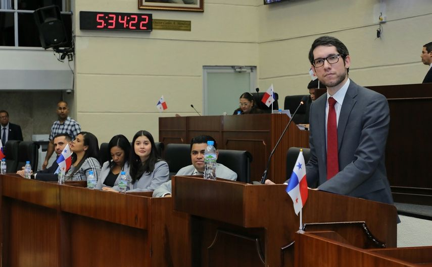 Ifarhu solicitará traslado de partida por más de $55 millones para cumplir con pagos de becas
