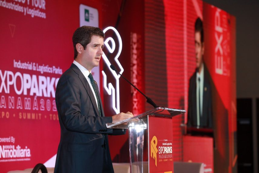 Carlos Hoyos en ExpoParks 2024: Panamá se consolida como Hub Logístico