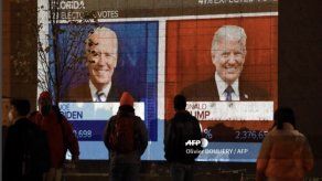 Biden se acerca a la Casa Blanca y Trump impugna conteo de votos