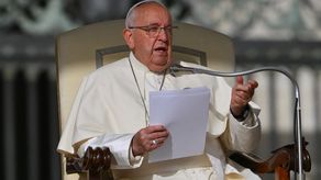 Papa Francisco pide orar por los españoles afectados por las inundaciones
