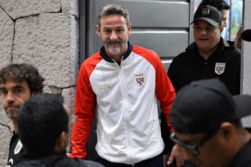 Christiansen: "Es una 'obligación' ganarle a El Salvador en la eliminatoria" Christiansen: "Es una 'obligación' ganarle a El Salvador en la eliminatoria"