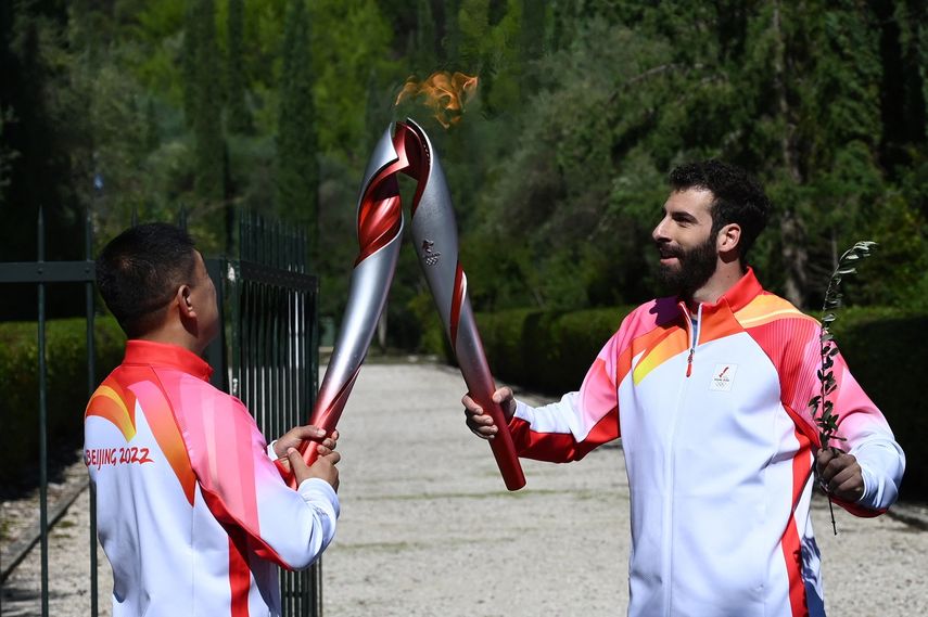 Pekín: encienden la llama de los Juegos de 2022 en Olimpia