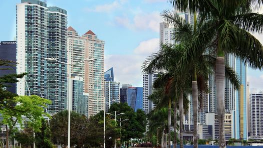 Panamá proyecta reducción de deuda pública al 50% del PIB para 2035 y modernización fiscal