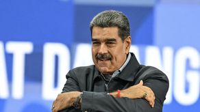 Maduro anuncia movilizaciones masivas por toma de posesión