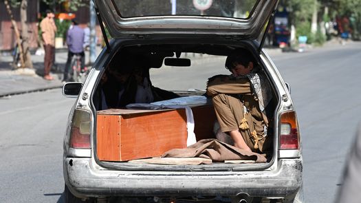 Afganos temen por empleos y falta de dinero tras llegada de talibanes