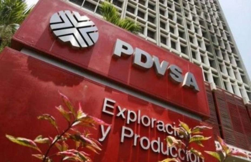 El gobierno de Venezuela denunció este martes un "megafraude" por 4.850 millones de dólares en la estatal petrolera PDVSA, del que responsabiliza al exministro Rafael Ramírez