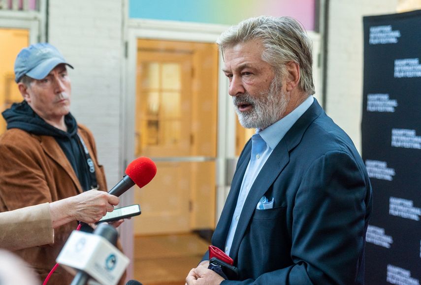 Alec Baldwin: Mi corazón está roto, tras muerte en rodaje