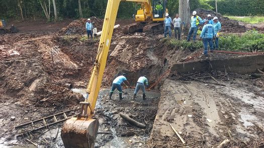 Idaan atiende puntos críticos con afectaciones al sistema sanitario en Albrook Idaan atiende puntos críticos con afectaciones al sistema sanitario en Albrook